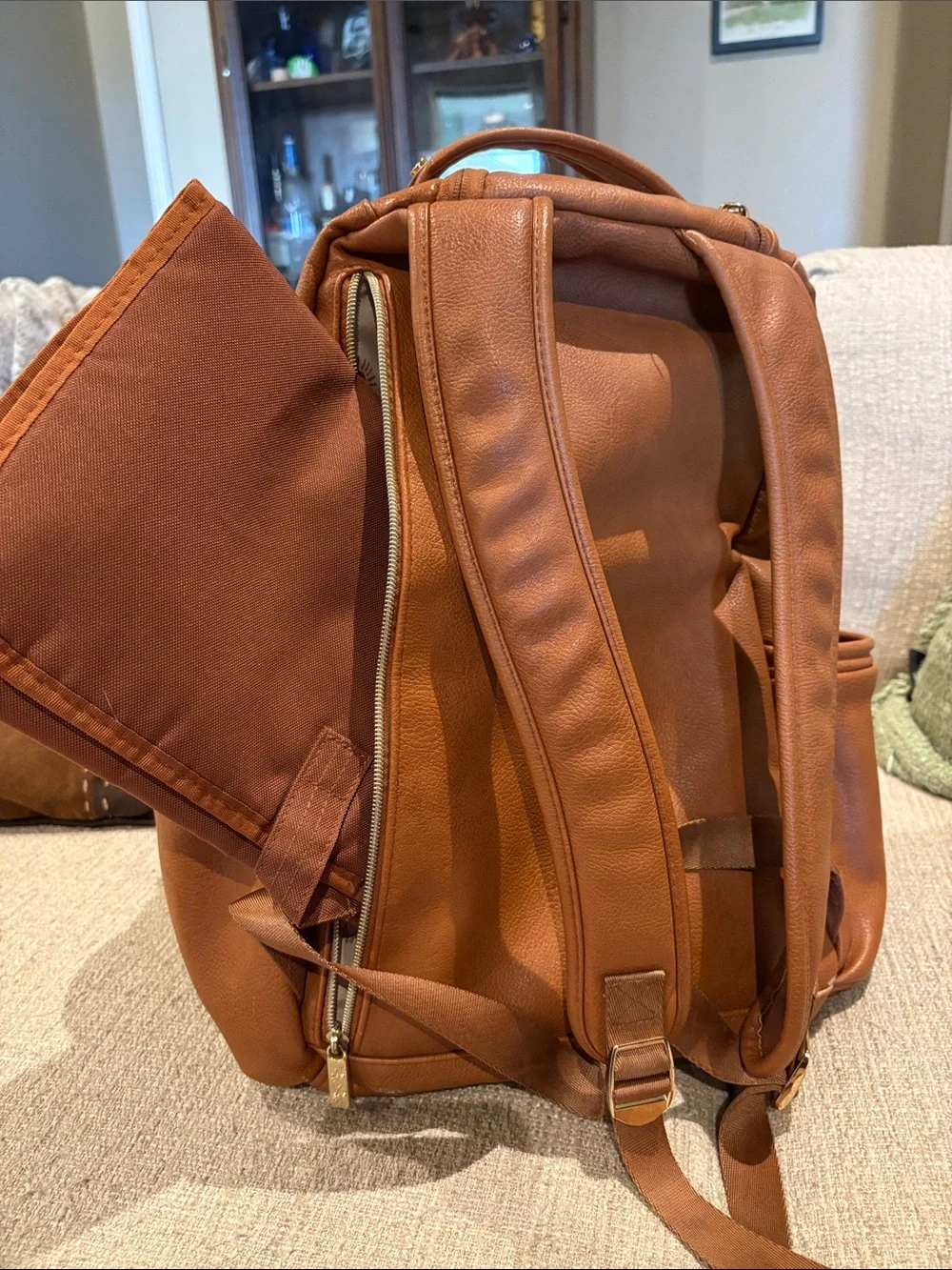 Itzy Ritzy boss baby diaper bag, cognac